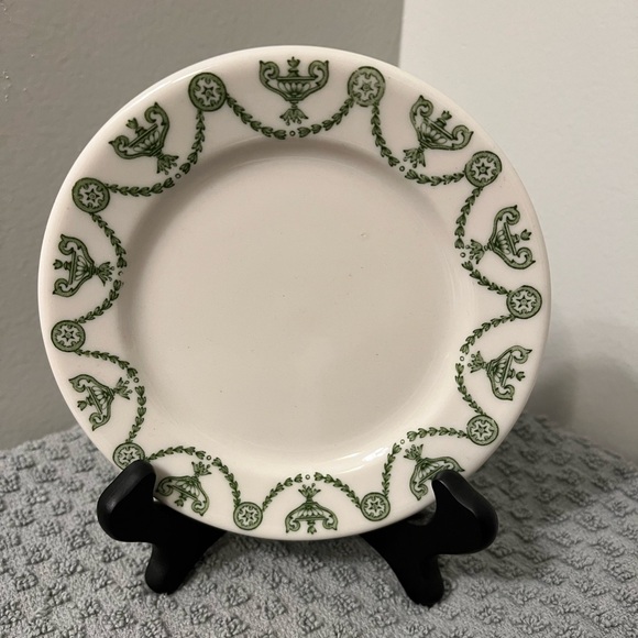 St Elmo Other - St Elmo Syracuse China Green Garland & Urn Ceramic Bread Plate 5 1/2 inch